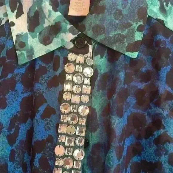 Chicos Women Blue Leopard Print Stone Lace Embellished Long Sleeve Shirt 0 - Picture 8 of 8